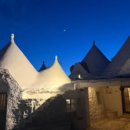 Alvica Hospitality 3* Villa Castelli